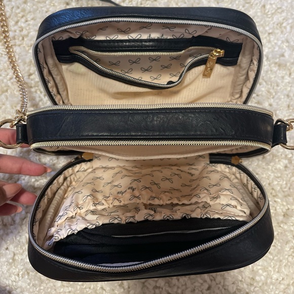 Itzy Ritzy crossbody bag